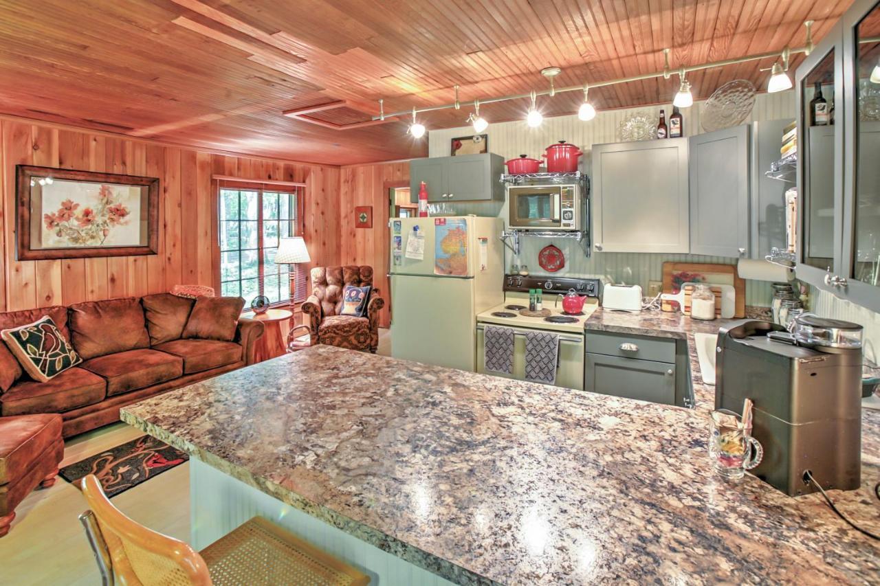 Pet-Friendly One Crow Cottage In Harbor Springs! Dış mekan fotoğraf